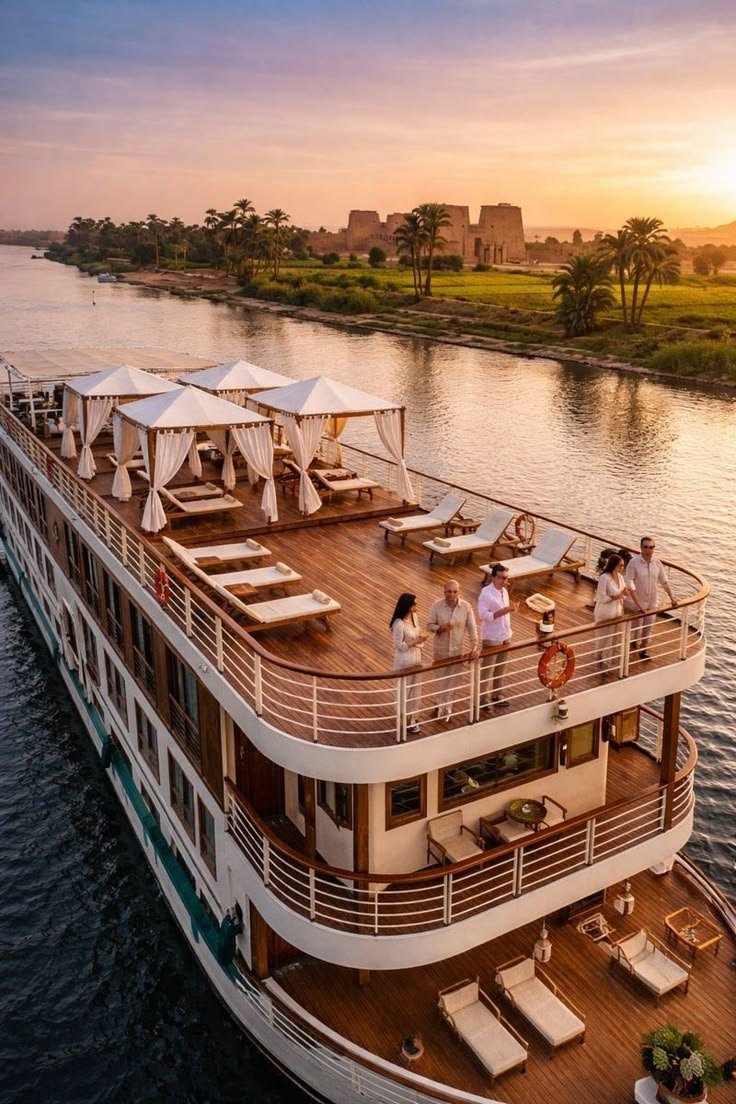 Standard Nile Cruise: 4 Nights from Luxor to Aswan