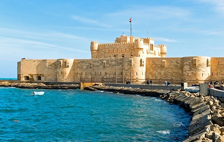 Cairo, Alexandria, Oases & Beach Holiday Round Trip – photo 2