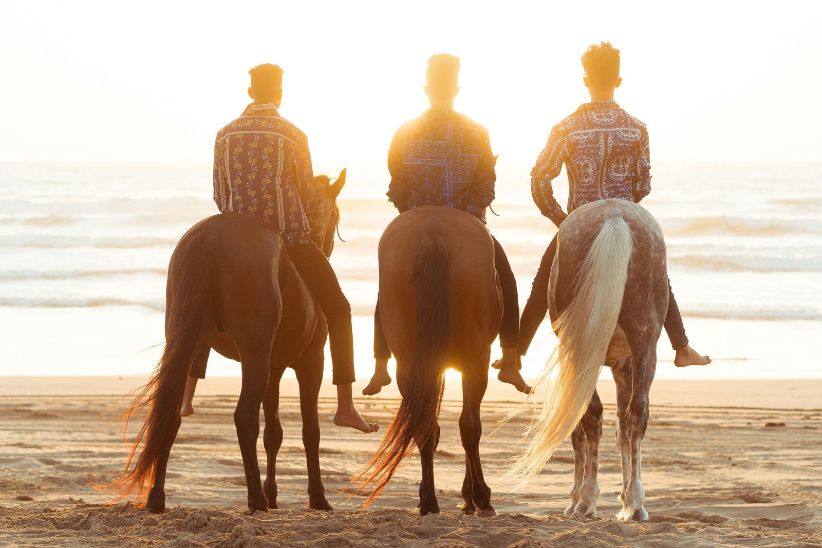 Horse Riding between Desert & Sea – photo 3