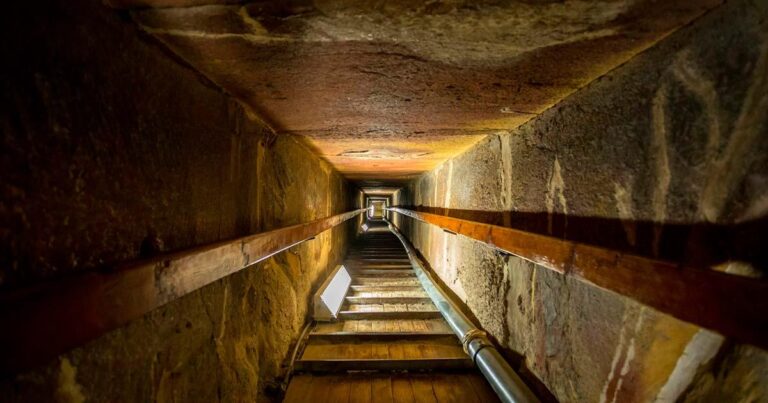 Great-Pyramid-360-Tour